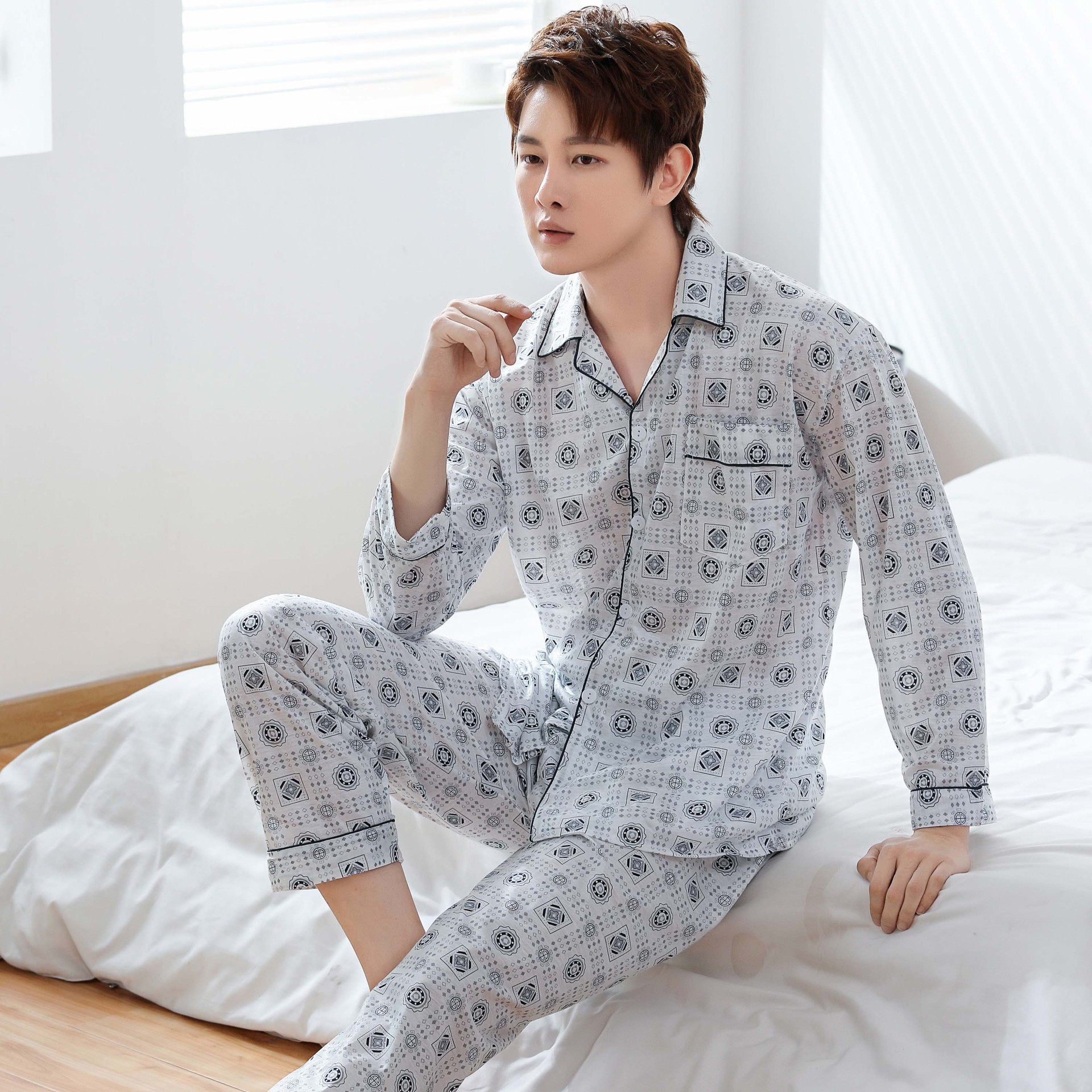 Pijamas de manga larga de verano Delgado casual simple traje homewear pijamas más tamaño cardigan pequeña solapa primavera y otoño