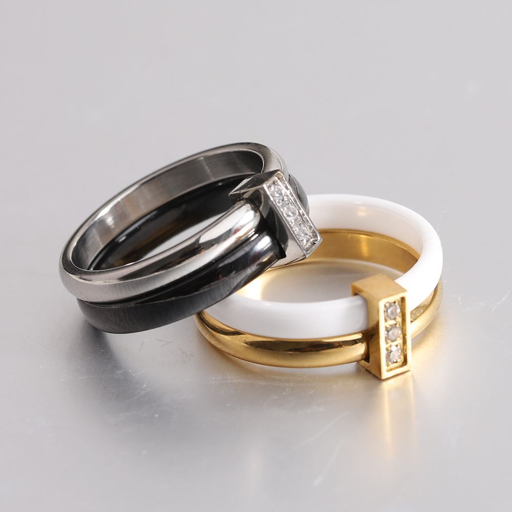 Simple Style Round Titanium Steel Ceramics Plating Inlay Zircon Rings display picture 1