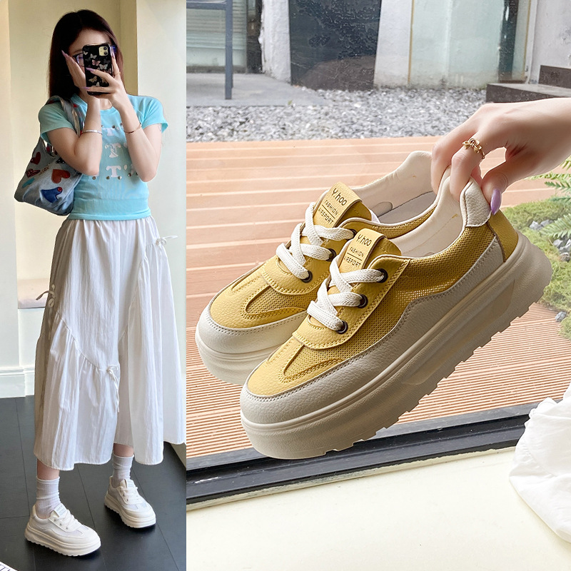 Zapatos blancos de boca baja retro mujeres 2025 verano nuevos zapatos individuales zapatos blancos huecos transpirables casuales de fondo plano mujeres