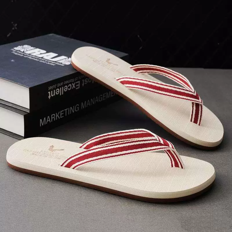 Мужские шлепанцы, нескользящие, против запаха, мужские сандалии на плоской подошве, персонализированные повседневные, универсальные, стильные модные тапочки.