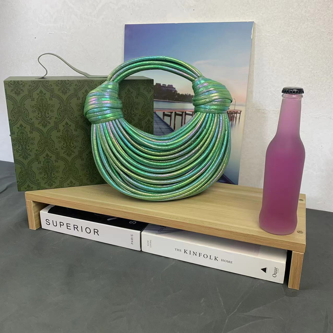 서리로 덥은 녹색