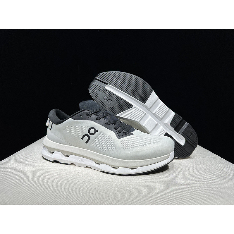 莆田ハイバージョン On Cloudzone KITH x 共同ブランドの快適で多用途なカジュアル ランニング シューズ|undefined