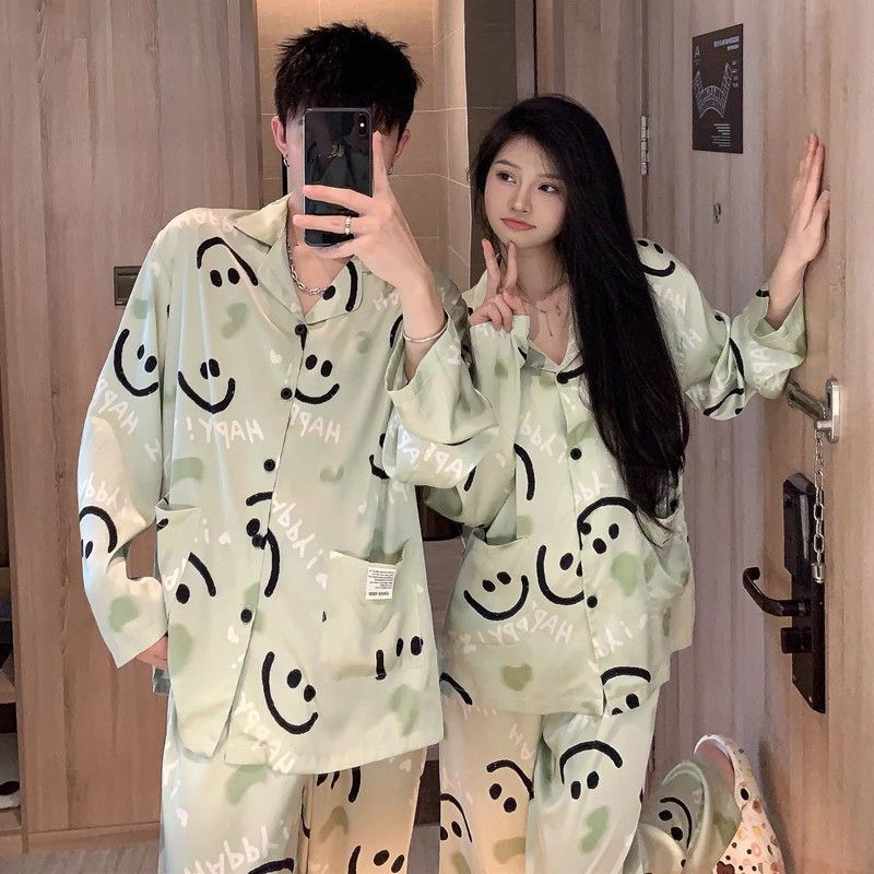 Pajamas de tinta de alto nivel de primavera y otoño de mujeres de manga larga seda de hielo de verano delgada ropa de seda para hombres