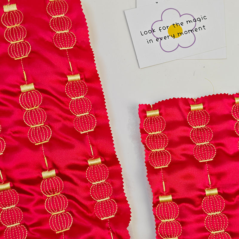 �����ɫС�������������װ�ε�ϲ����δ����ɶԲ�����Ʒ笷첼