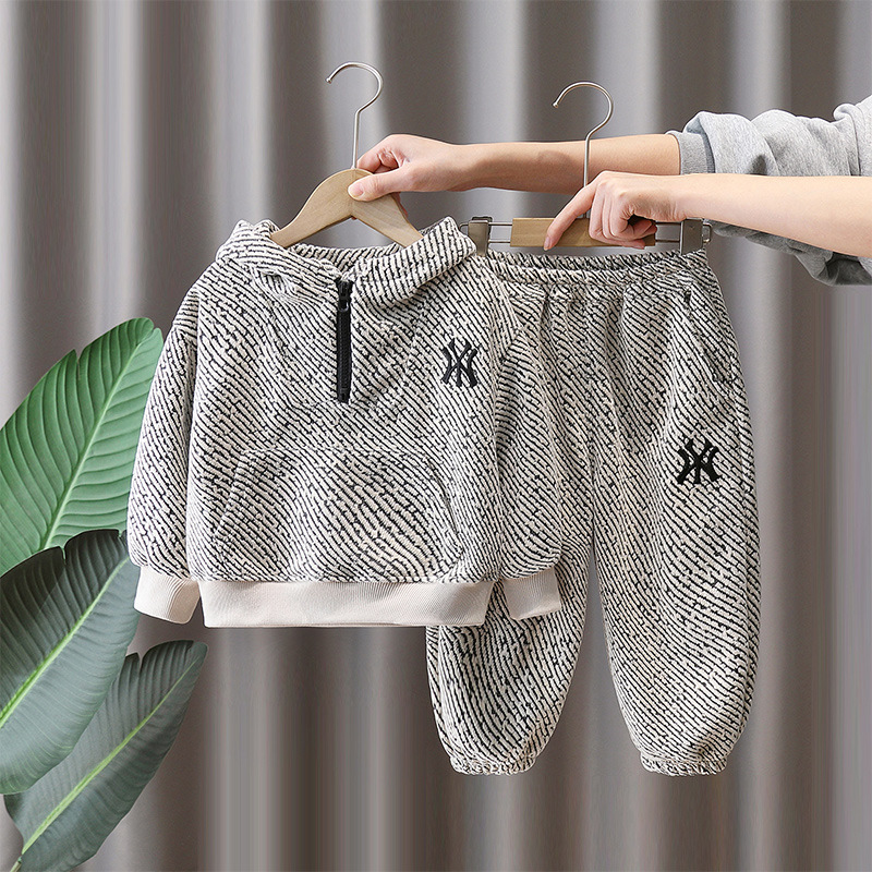 7109 Traje de primavera y otoño para niños 2025 nueva ropa deportiva para niños pequeños y medianos suéter de primavera para niños pantalones de dos piezas de moda