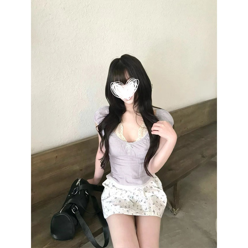 Pure Desire Hollow-Out Button Lace-Trimmed Neckline Slim-Fit Short-Sleeve T-Shirt for Women, New Summer Style V-Neck Puff Sleeve Waist-Cinching Top Pure Desire Hollow-Out Button Lace-Trimmed Neckline Slim-Fit Short-Sleeve T-Shirt for Women, New Summer Style V-Neck Puff Sleeve Waist-Cinching Top