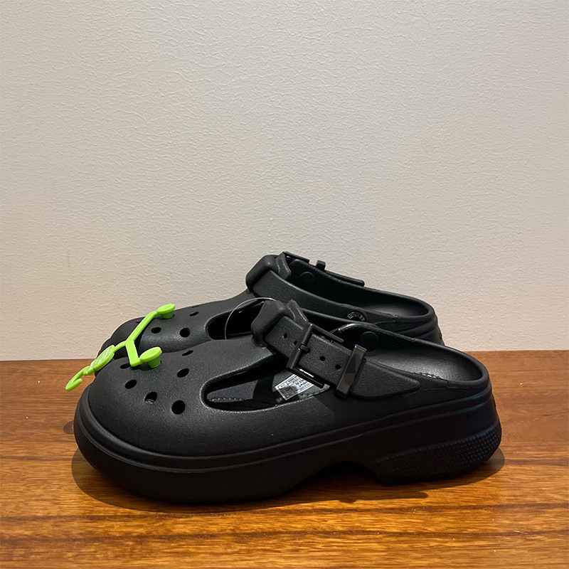Crocs Mary Jane Clogs for Women, Outdoor Beach Shoes, Closed-Toe Sandals, Platform Sole, Hollow Design Crocs Mary Jane Clogs for Women, Outdoor Beach Shoes, Closed-Toe Sandals, Platform Sole, Hollow Design