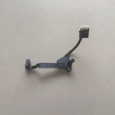 Car transmission speed sensor, suitable for 42620-3B101, 426203B101, 42620-3B100 (Other power supply, ignition system)