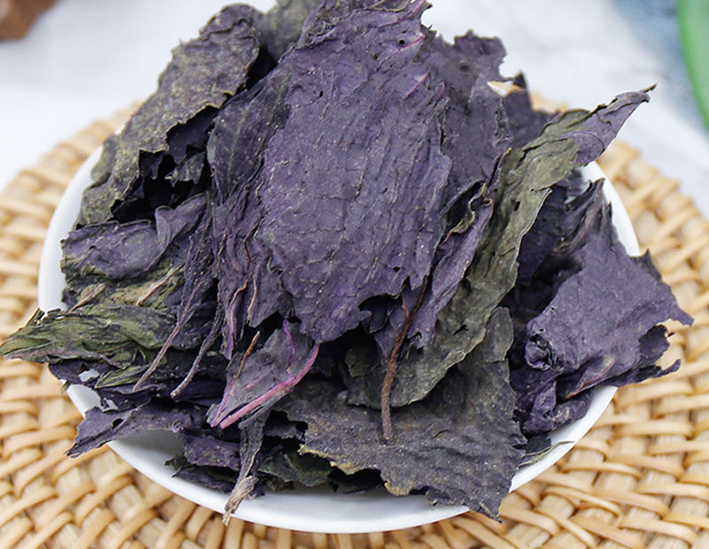 Dried Perilla Leaf Zi Su Ye 50g Bottle Aromatic Culinary Herb for Tea Soup and Seasonal Cooking specifications