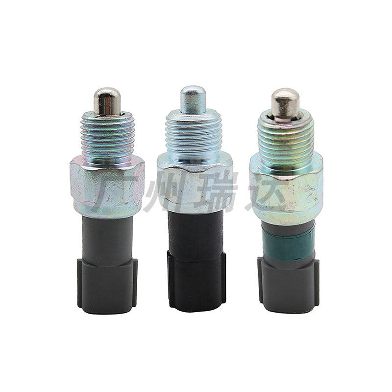 32005 - 7S11A 32006 - 7S11A 32006 - 8S01A Aplicable al interruptor de engranajes de la caja de transferencia Nissan