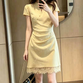 黄色新中式国风立领改良旗袍连衣裙女夏新款修身显瘦减龄拼接裙子