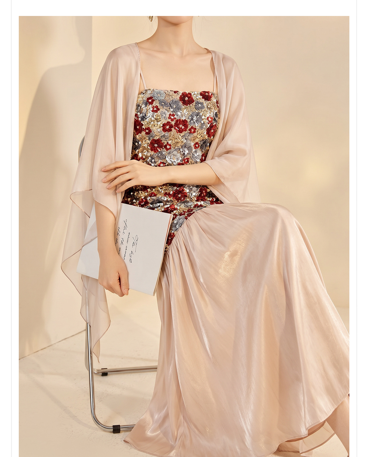 Bộ váy đầm dây thêu ren kết hợp áo khoác cardigan phong cách Trung Hoa mùa hè — Trang chủ, bộ đồ, đầm dây chi tiết 3