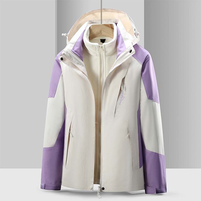 여성 보라색과 흰색