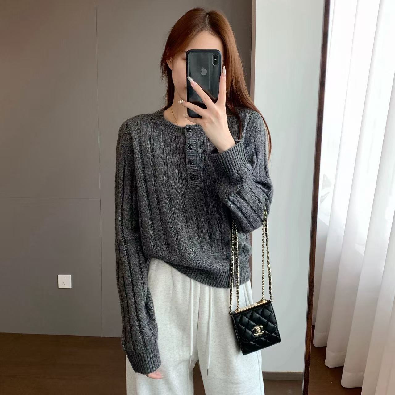 羊绒羊毛莱赛尔混纺 蓬松保暖竖坑条织法亨利圆领针织衫K1103L