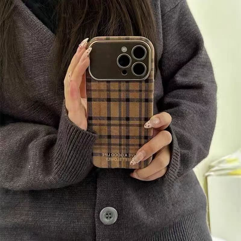 Maillard Perro salchicha bordado a cuadros para iPhone15/16ProMax funda para teléfono 13 cordón Apple 14P