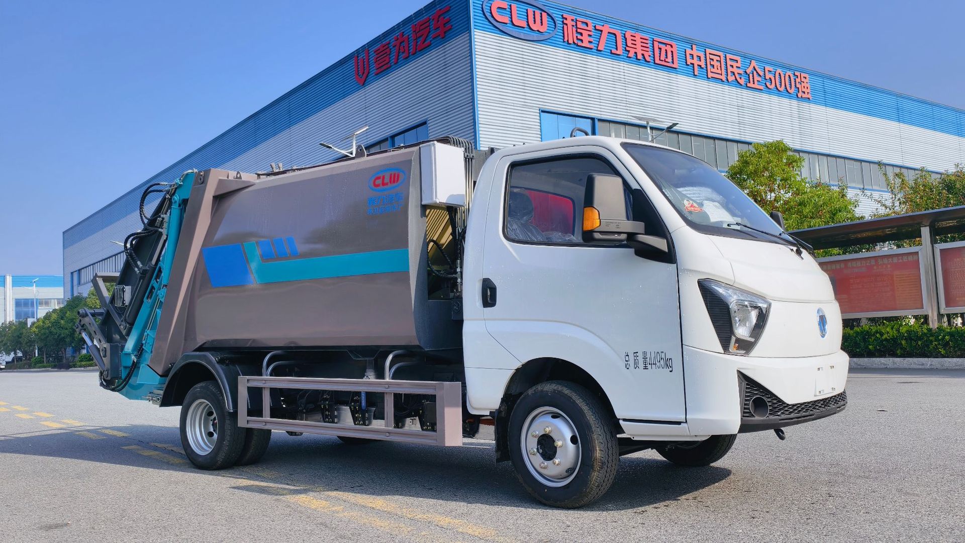 New energy 3-cubic-meter small compactor garbage truck with sealing system, retractable Aochi electric 6-cubic-meter garbage truck