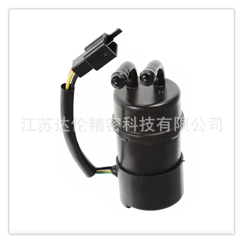 Suitable for Suzuki Vs700 Vs750 Invator: 15100-38A10 15100-38A11