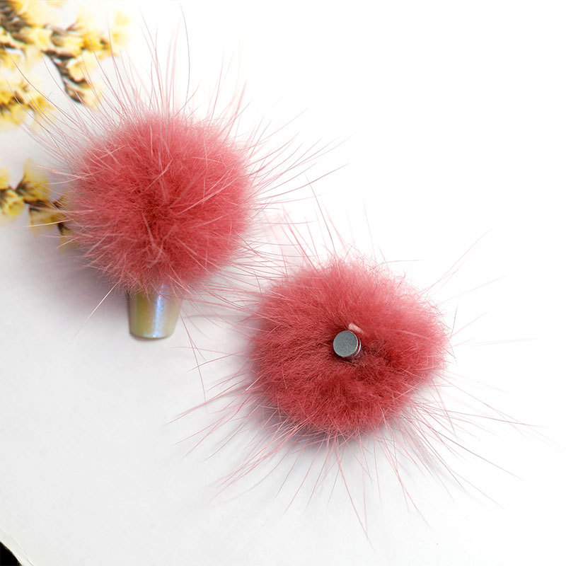 Imán desmontable Bola de Pelo uñas joyería Internet celebridad nuevo invierno visón terciopelo linda chica corazón decorativo hebilla magnética