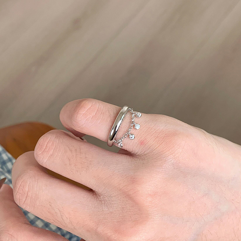 Stylish Fidget Ring For Anxiety Relief And Quiet Stress Control_voghion.com