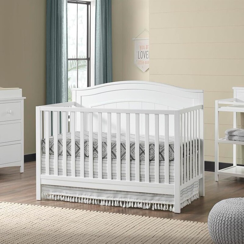 Modern Crib Bedroom Kidsren's Room Baby Multifunctional Convertible Suitable for Standard Size Mattress White
