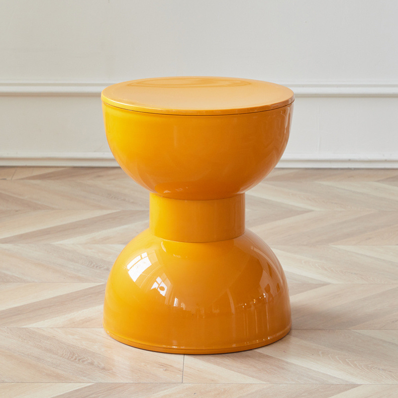 Taburete de plástico doméstico nórdico, taburete de comedor de viento crema, taburete de mesa de té, taburete redondo creativo, taburete de zapatos en la puerta