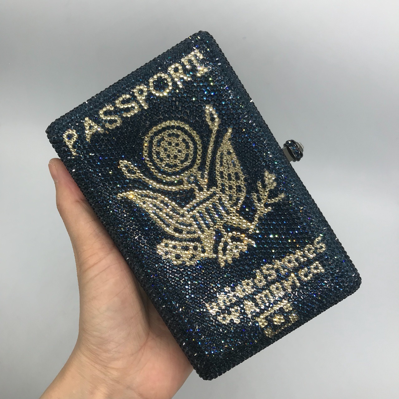 * Pasaporte azul oscuro con estilo de diamantes bolsas de cena bolsas de mano europeas y americanas bolsas de embrague de piedra de renas