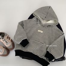 麦宝儿童加绒连帽卫衣2025冬季新款男女童条纹套头冬装上衣潮批发