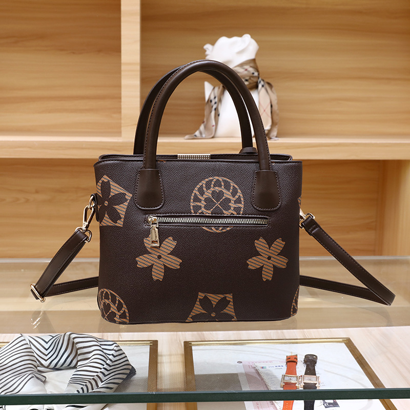 2023 New Hot Selling Love Sunday Women's Bag Versatile Printed Temperament Handbag Large Capacity Shoulder Bag_voghion.com