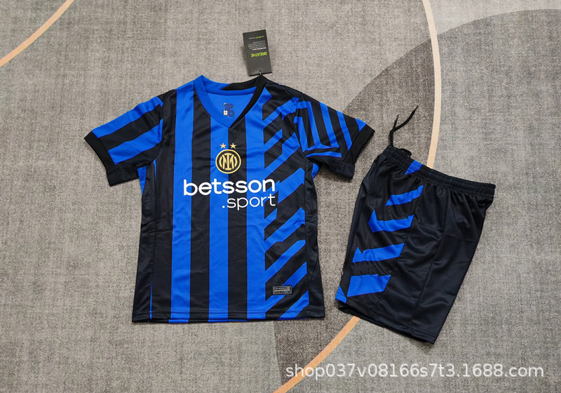 뉴 인터밀란 홈코트