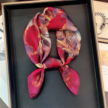 2025新款红色玫瑰花真丝丝巾女百搭时尚春秋季100%桑蚕丝洋气方巾