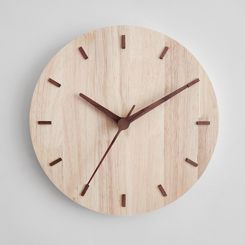 Log Wall Clock Distinctive Creative Fashion Living Room Nordic Modern Simple Wooden Clock Wall Solid Wood Minimalist Quiet