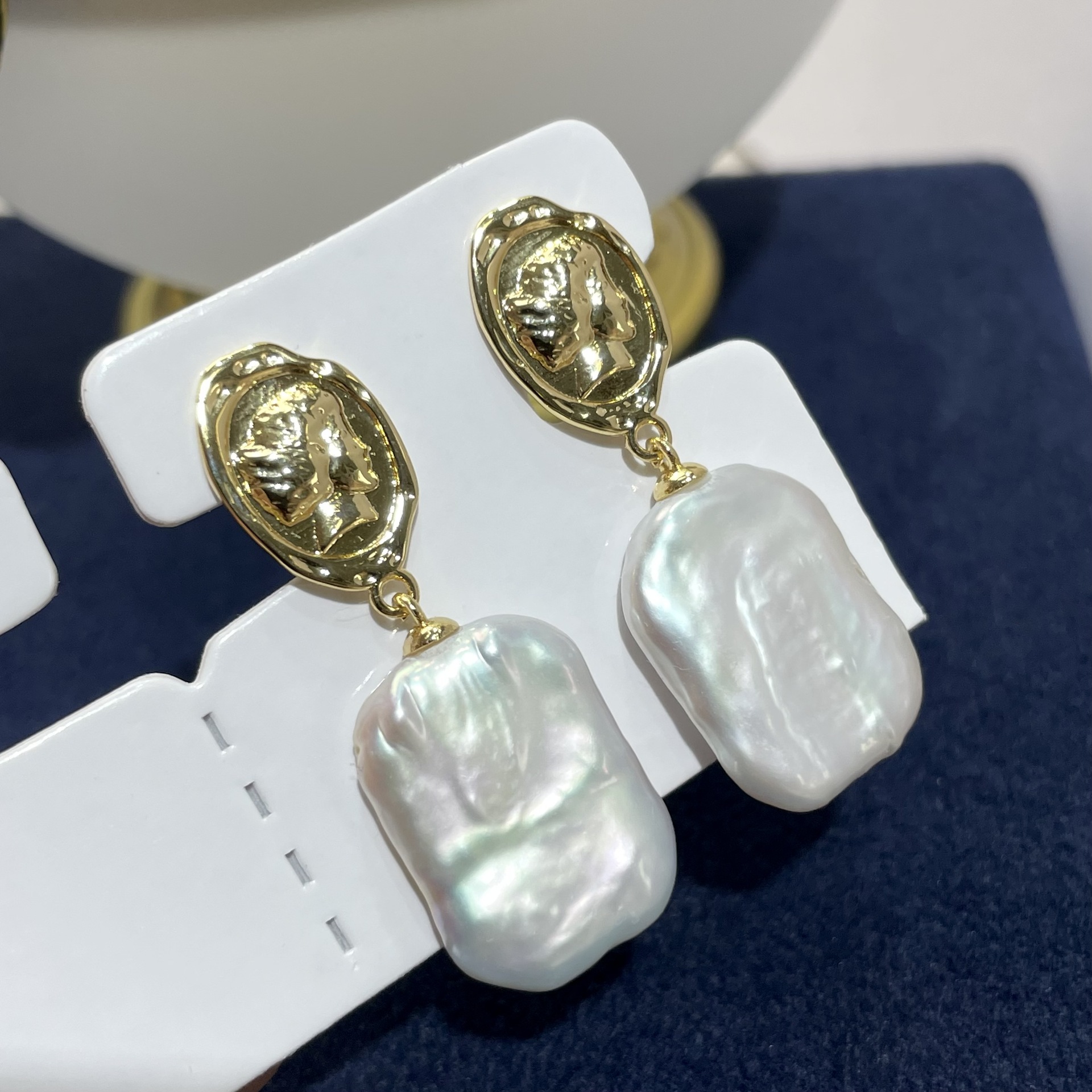 Holiday, Daily Occasion Freshwater Pearl, Copper Material 1 Pair Freshwater Pearl Copper Color Block Drop Earrings