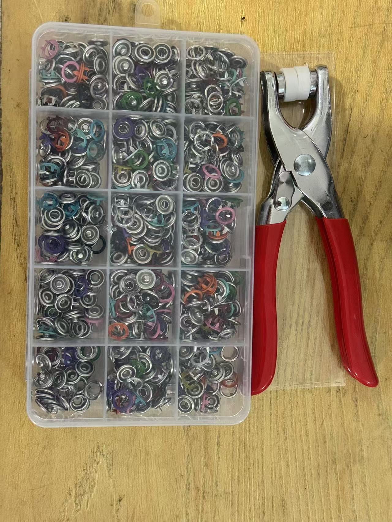 Juego de instalación de hebilla de cinco garras Botón de abrazadera de cinco garras Botón oculto Botón a presión Botón hembra Botón sin costura Botón transfronterizo de cinco garras