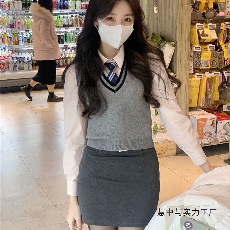 学院风套装针织马甲2025春秋新款打底衬衫包臀半身裙减龄三件套女|undefined