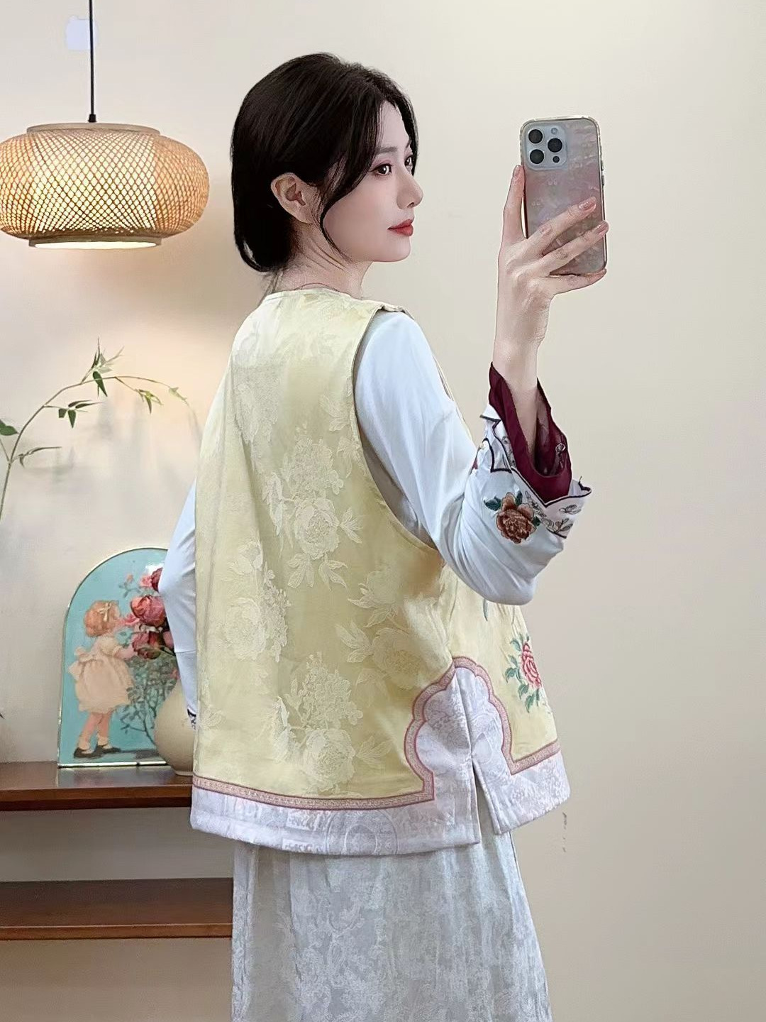 2026 primavera nueva suelta damas casuales de mediana edad collar bordado nacional de viento camisa de chaleco sin mangas image 5