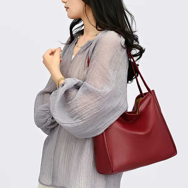 Retro Large-Capacity Bag 2026 New Trendy Fashion Niche Shoulder Bag Crossbody Textured Versatile Tote Bag