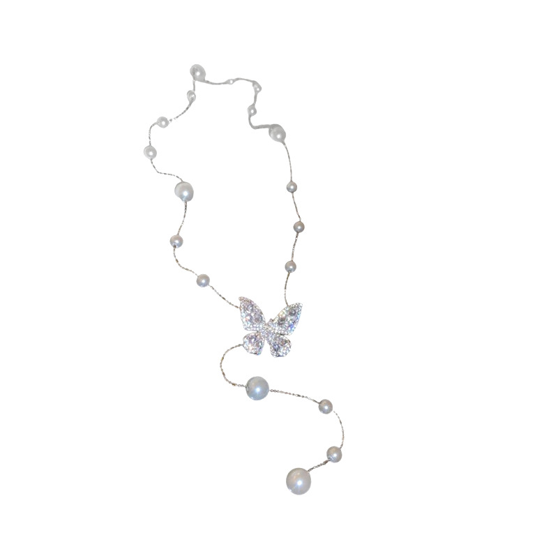 Galvanizado en oro real, circón, mariposa, perla, collar con borla, red, cadena de clavícula de viento rojo, súper hada, dulce, alta sensación, collar femenino