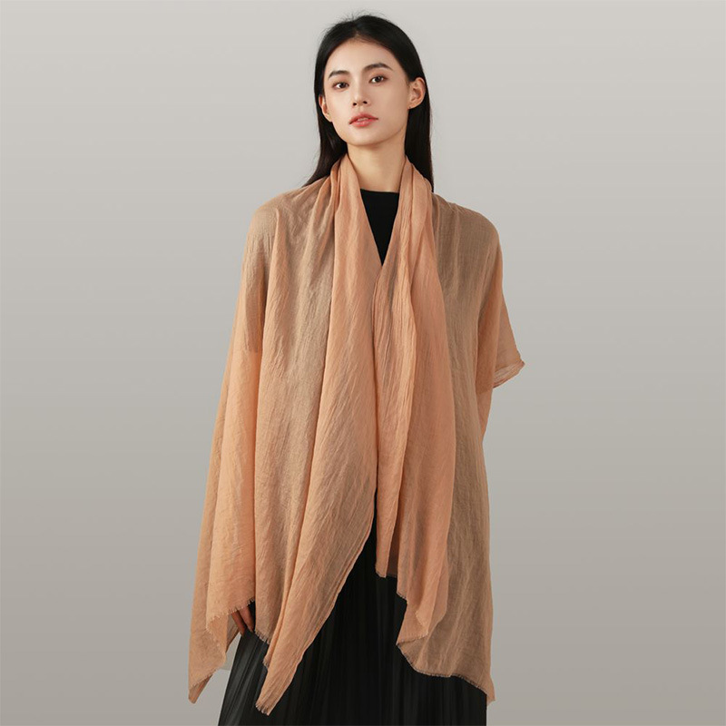 Pañuelo de seda de color sólido, bufanda de gasa delgada simple para mujer de alta gama, chal de protección solar, nuevos accesorios de bufanda al por mayor