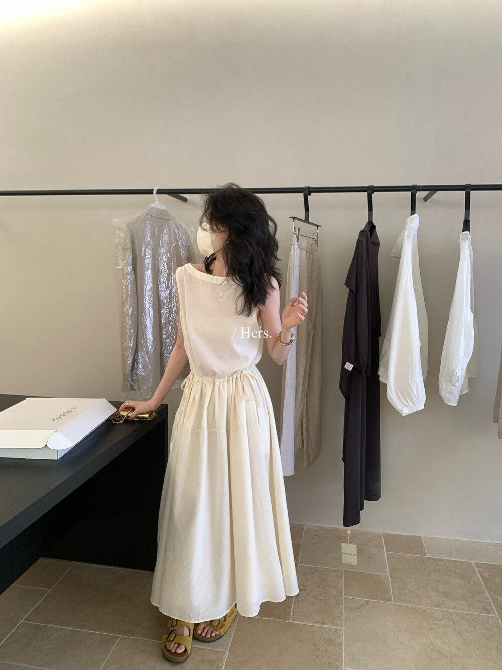 Đầm maxi nữ cổ tròn không tay thắt eo phong cách tối giản — trắng ngà, màu mơ chi tiết 29