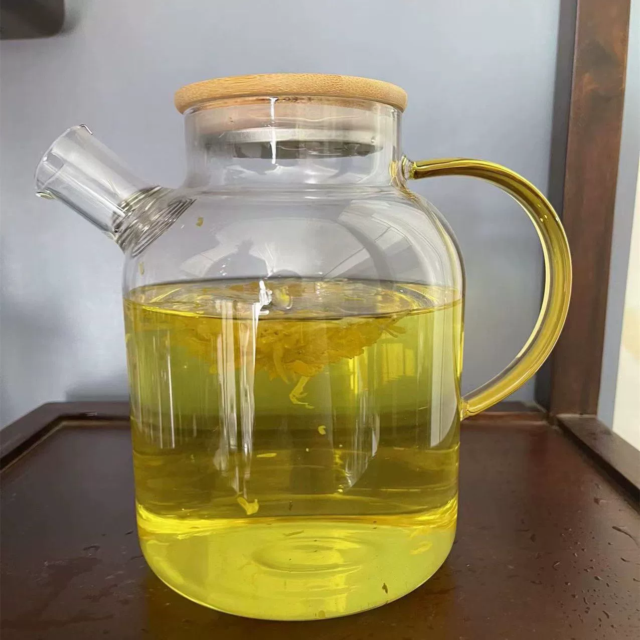 Glass teapot for home use, capacious set