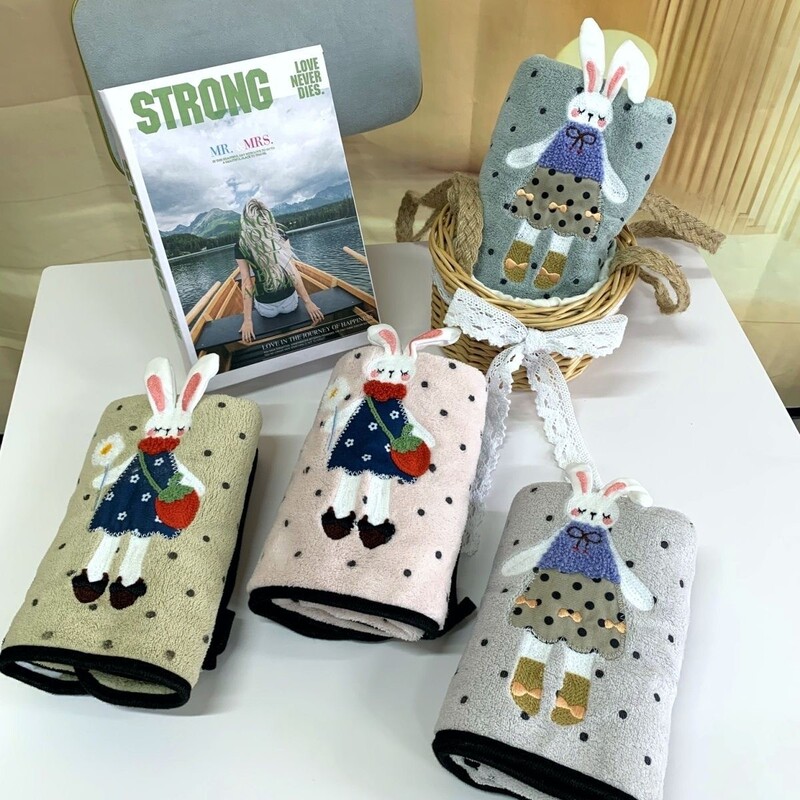 Cross-Border Coral Velvet Embroidered Bunny Towel Bath Towel, Absorbent, Soft, Cartoon-Style, Breathable, Thickened, Non-Shedding Cross-Border Coral Velvet Embroidered Bunny Towel Bath Towel, Absorbent, Soft, Cartoon-Style, Breathable, Thickened, Non-Shedding