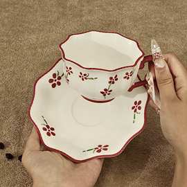 跨境专供家用手绘浮雕陶瓷杯陶瓷咖啡杯碟套装高颜值订婚结婚礼物