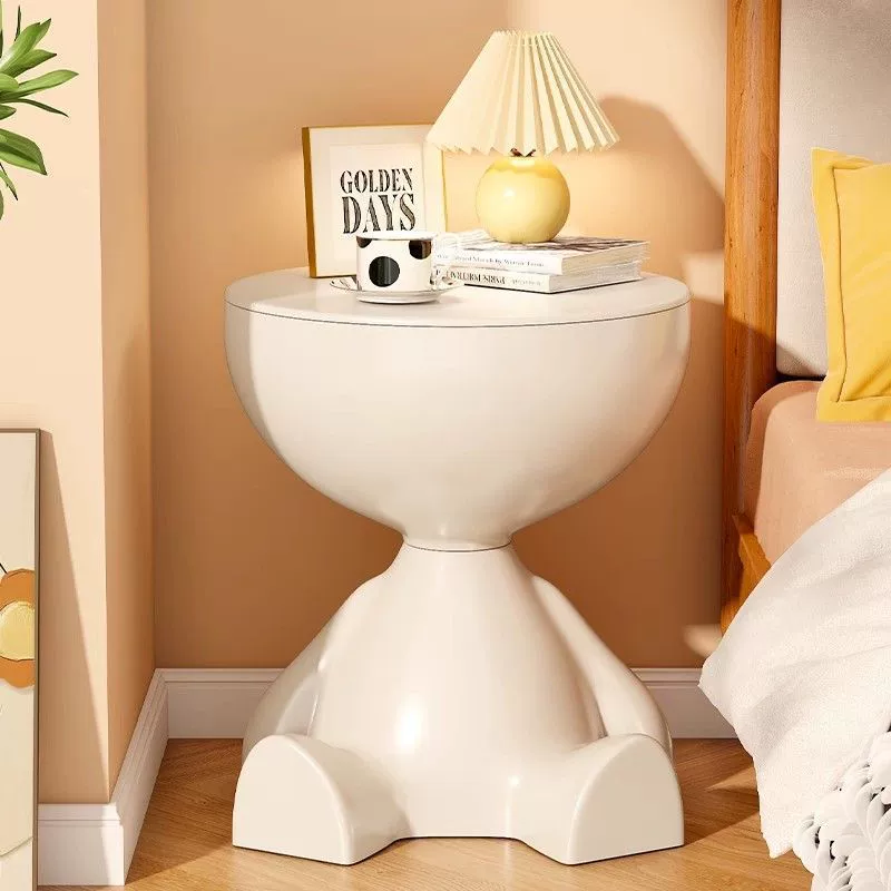 Кремовая мобильная прикроватная тумбочка для спальни, небольшой бытовой журнальный столик с плоской головкой, пластиковый деревянный каркас, диван, маленькая квартира, гостиная, прикроватная тумбочка