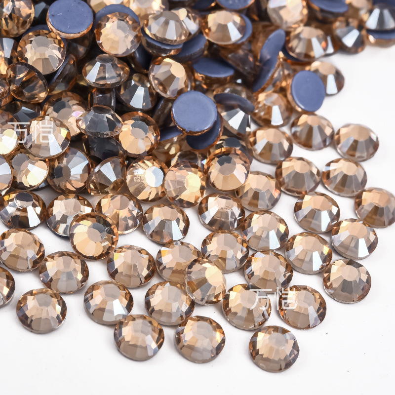 爆発的な輝きの平底イミテーションオパールラインストーン、衣類用アクセサリー、電気メッキガラスラインストーン、大型装飾品、DIYジュエリーアクセサリー材料