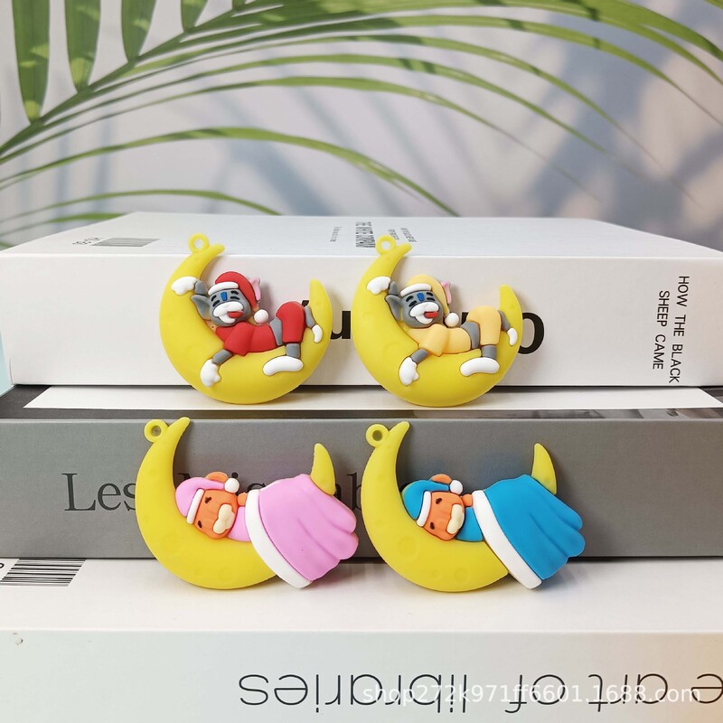 Cartoon Moon Cat and Mouse Keychain Tom Jerry Couple Creative Backpack Pendant Tom andJerry