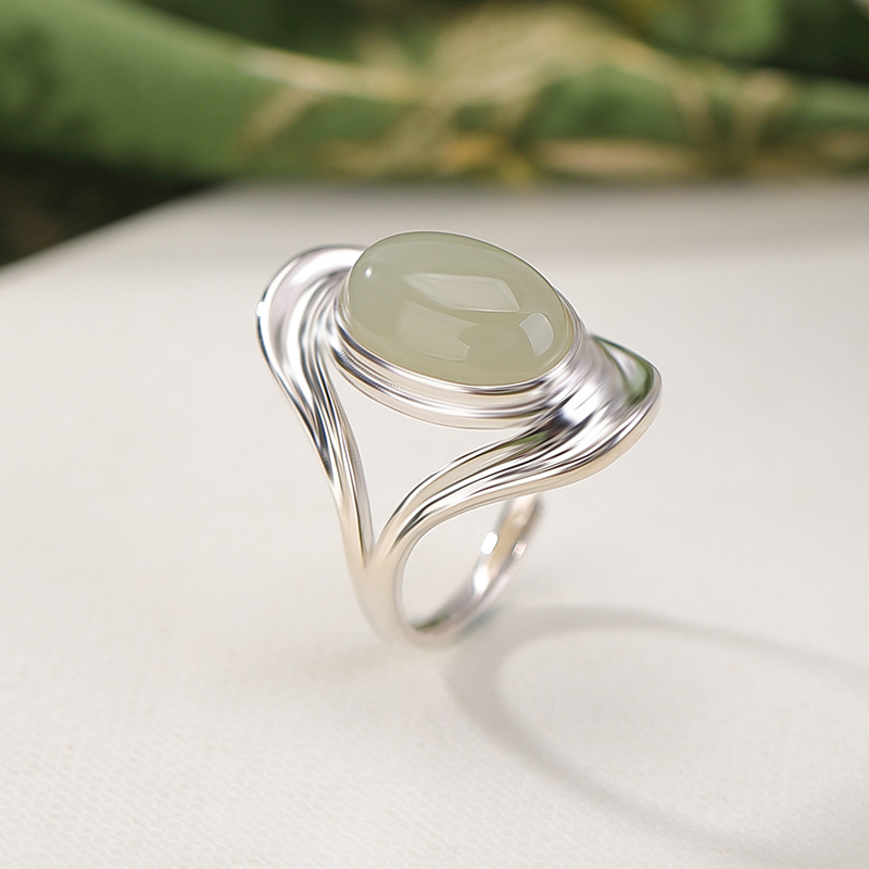 Nhẫn nữ bạc S925 đính ngọc Hetian tự nhiên hình bầu dục cabochon phong cách tối giản — một mảnh