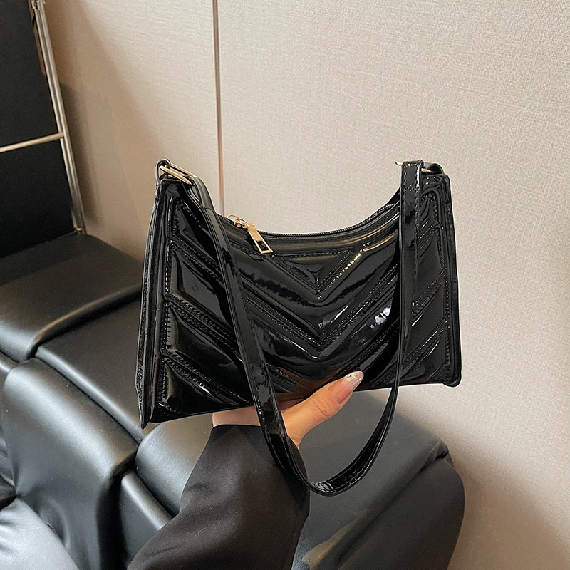 В этом году модная корейская версия однокомнатная сумка женская весна 2025 новый дикий цвет сплошной нежный подмышка сумка