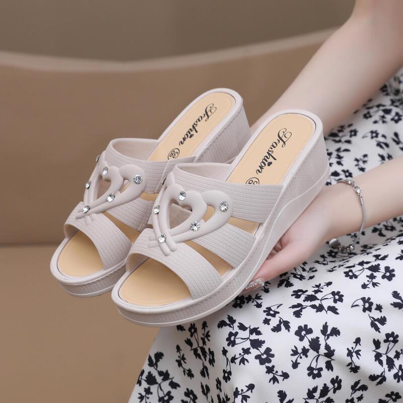 Wedge Slippers Women's Summer High Heel Slippers Outer Wear Thick-soled Fashionable Home Non-slip Mother Shoes Soft-soled Social Sandals Wedge Slippers Women's Summer High Heel Slippers Outer Wear Thick-soled Fashionable Home Non-slip Mother Shoes Soft-soled Social Sandals