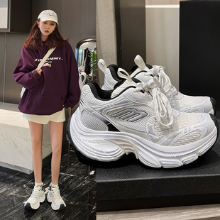 厚底增高休闲鞋