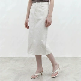 女式毛呢外套;女式衬衫;休闲裤